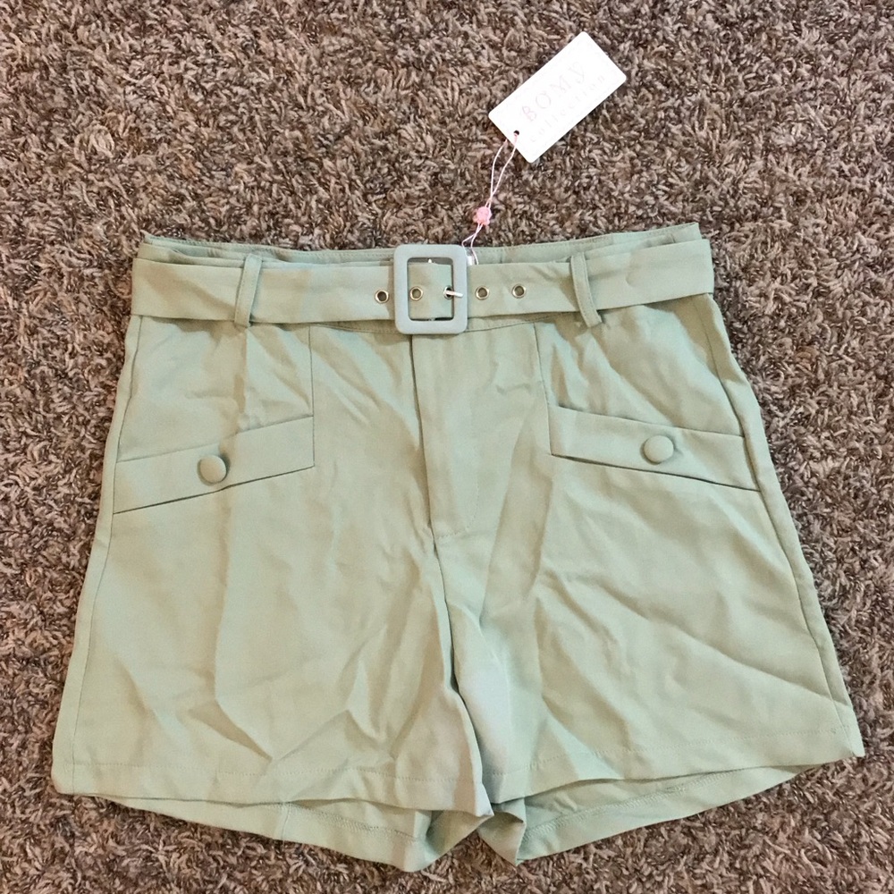 BOMY Collection high waisted belted shorts